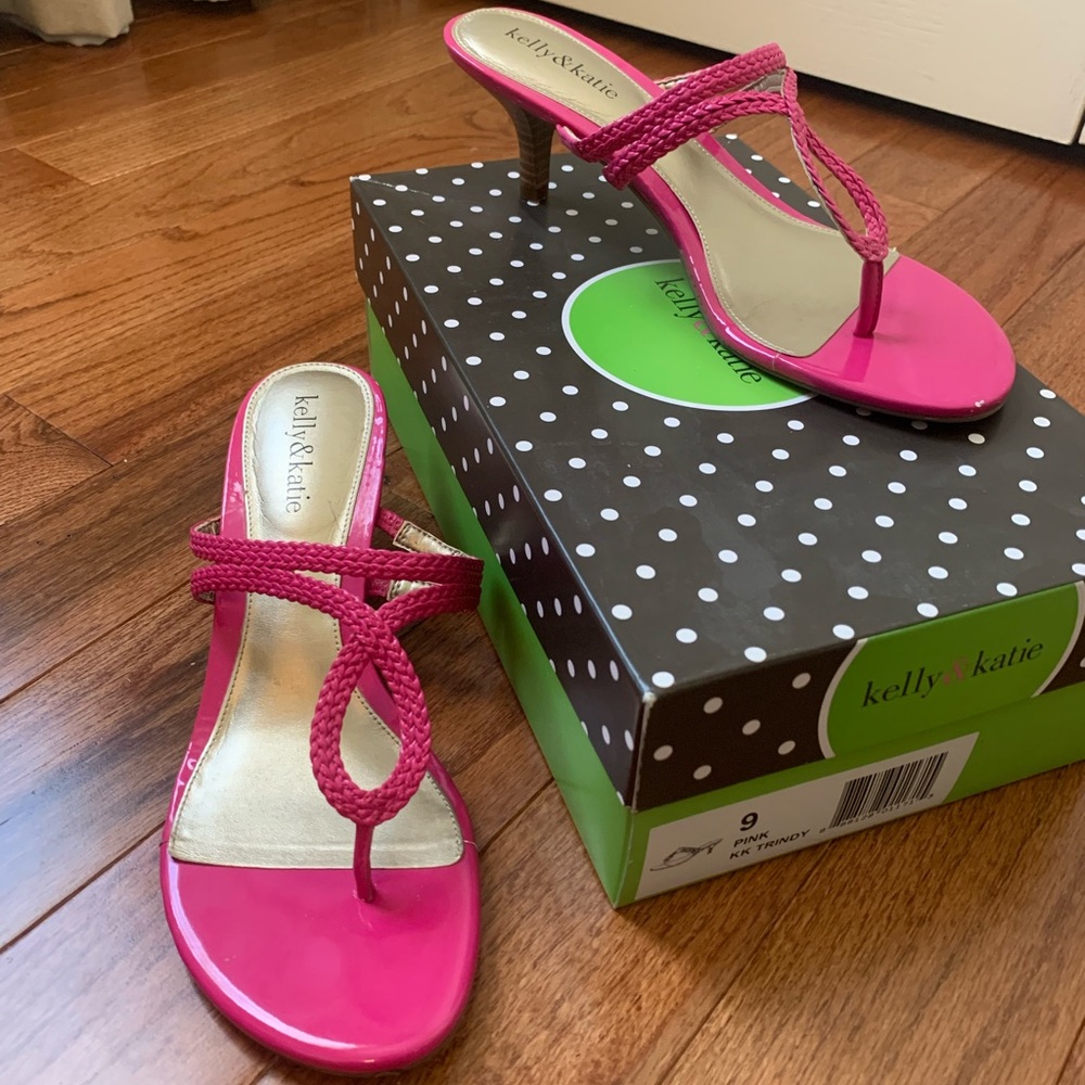 KELLY & KATIE pink braided sandals